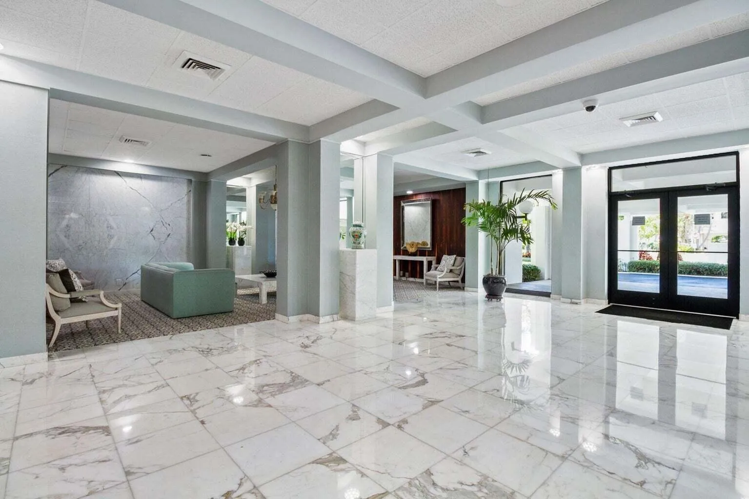la palma lobby