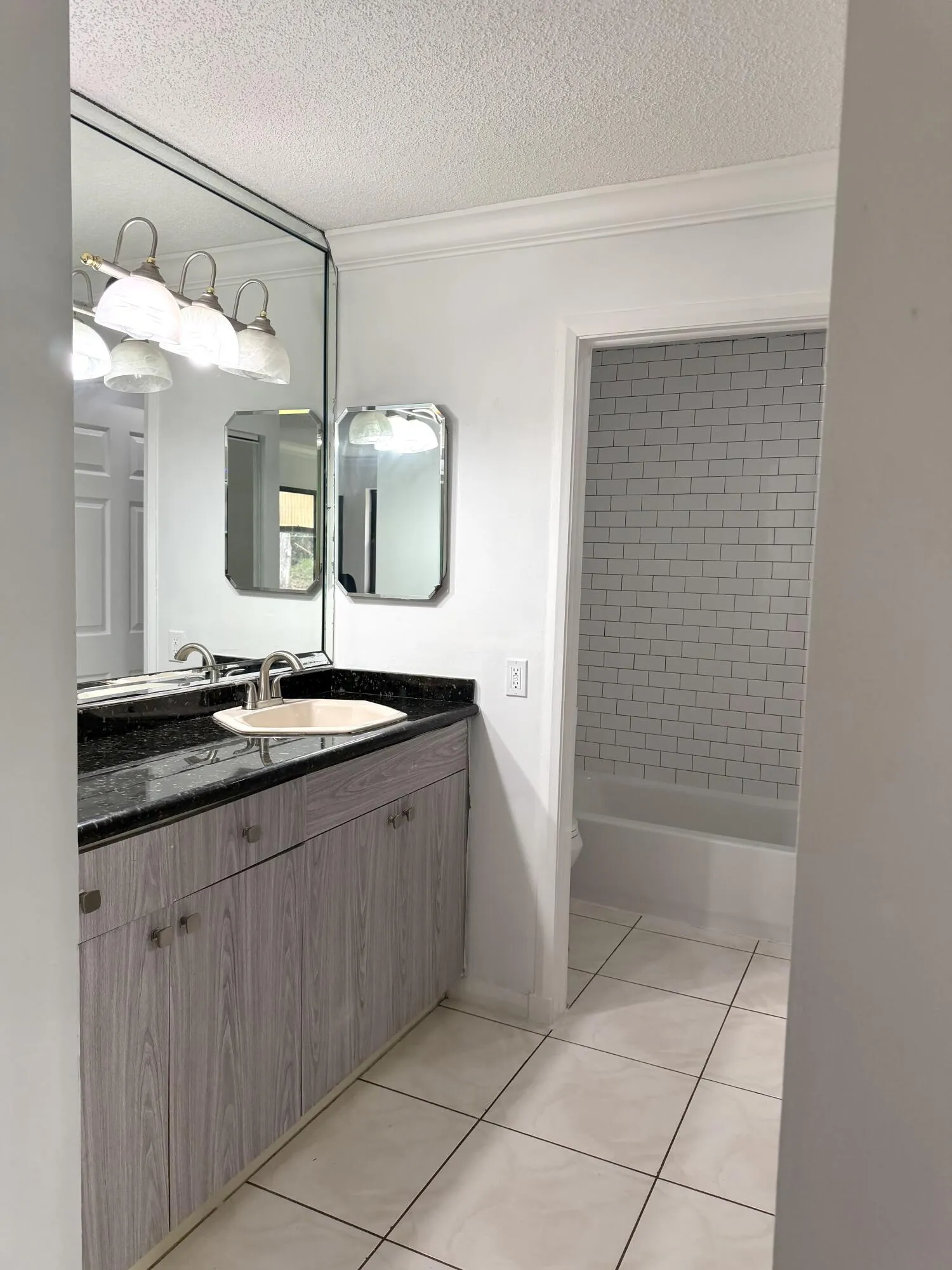 Primary vanity