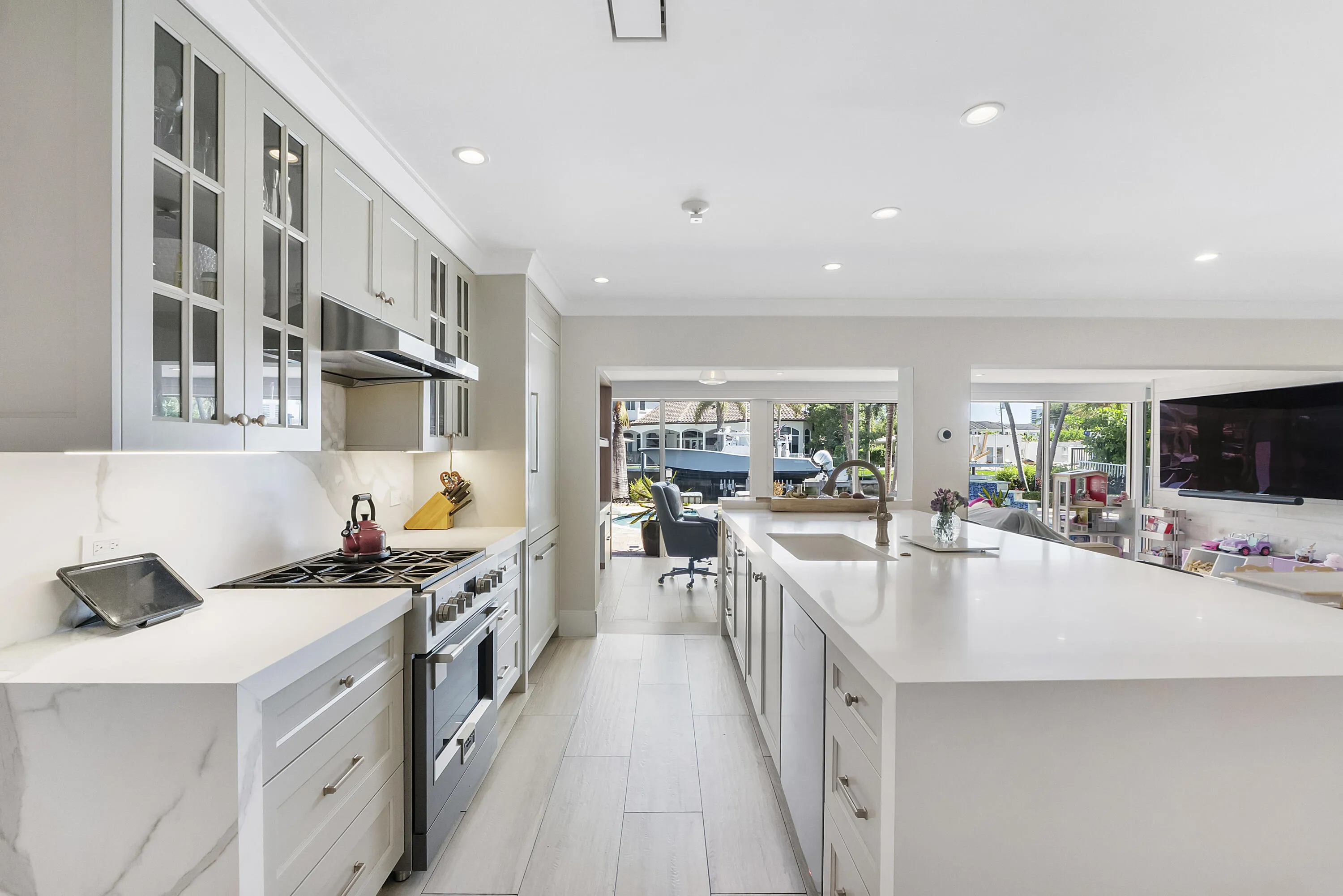 725 Ne 36th St_046