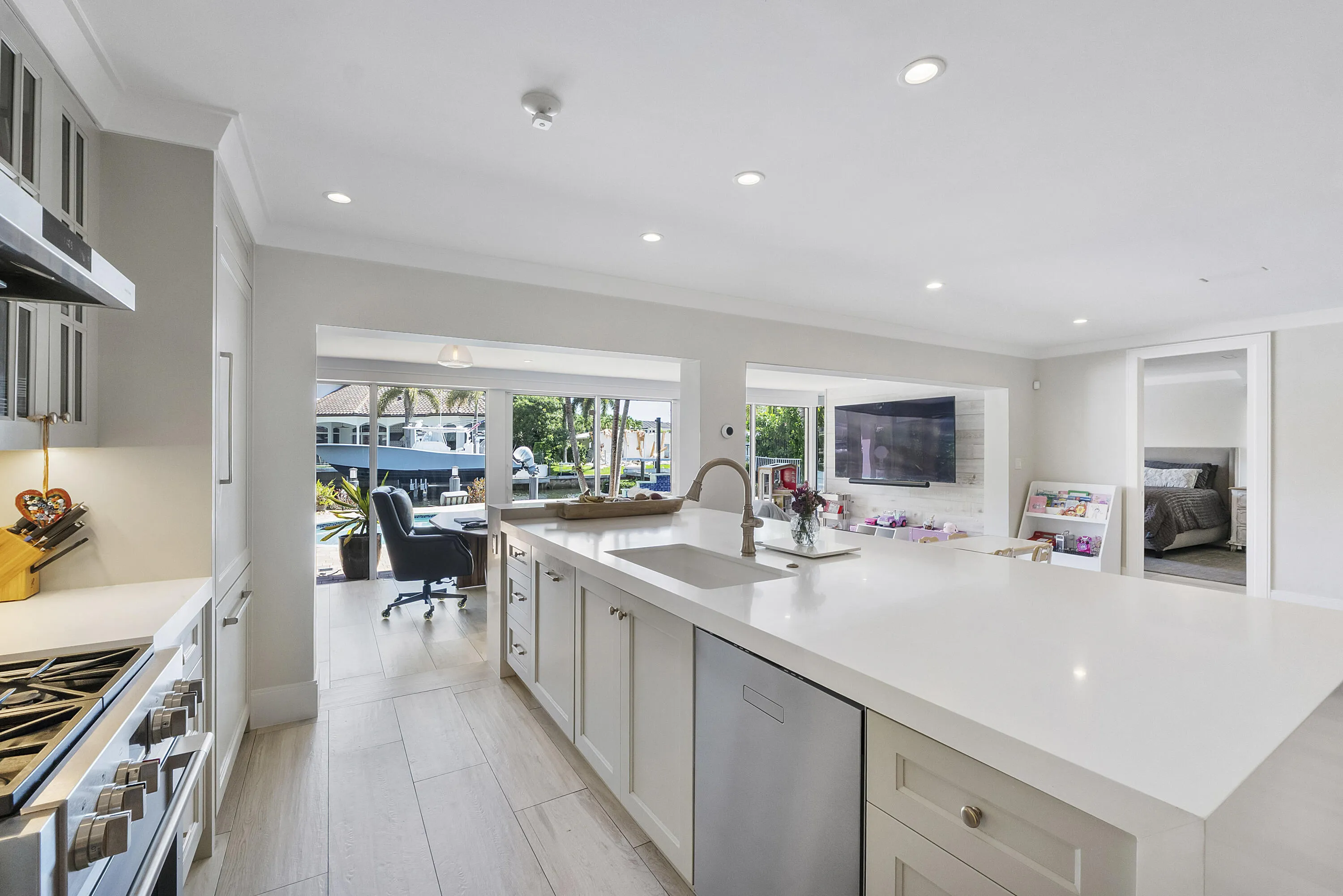 725 Ne 36th St_047
