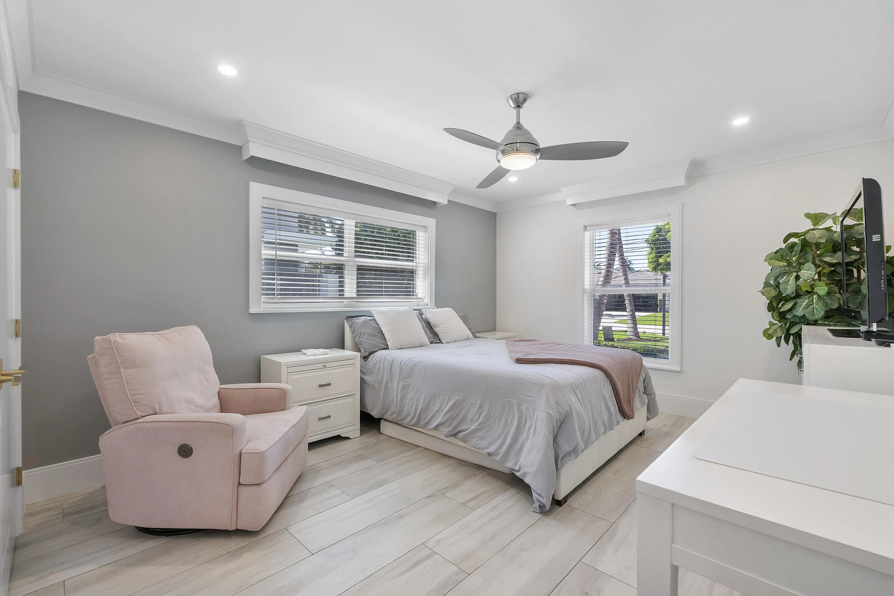 725 Ne 36th St_029