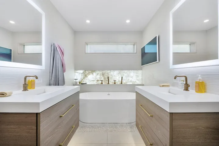 725 Ne 36th St_040