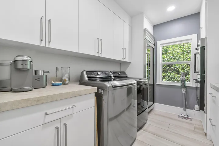 725 Ne 36th St_044