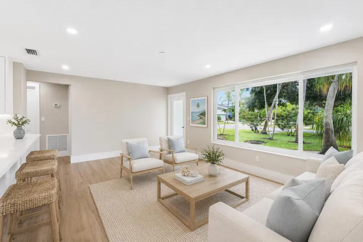 Living room virtually staged