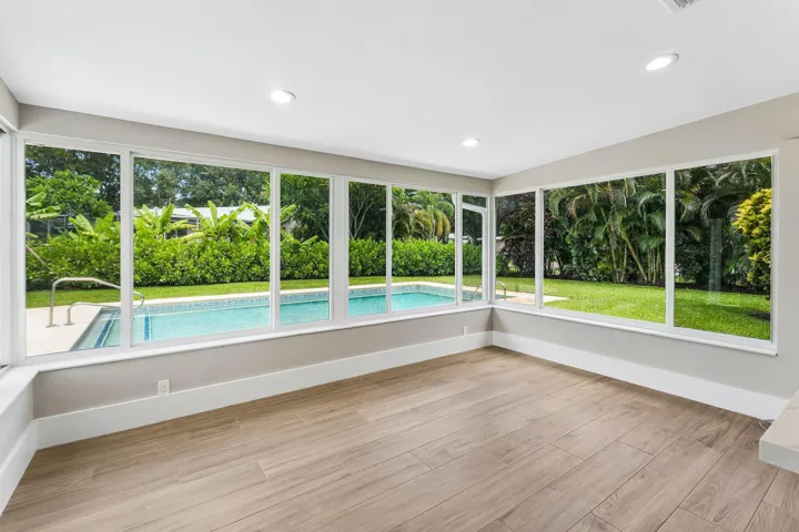 014-945WestwindDrive-NorthPalmBeach-FL-3