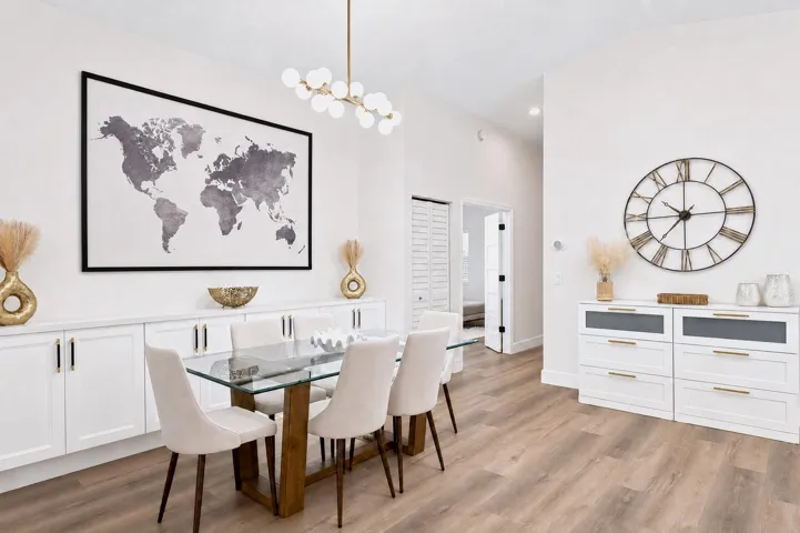 Dining 1