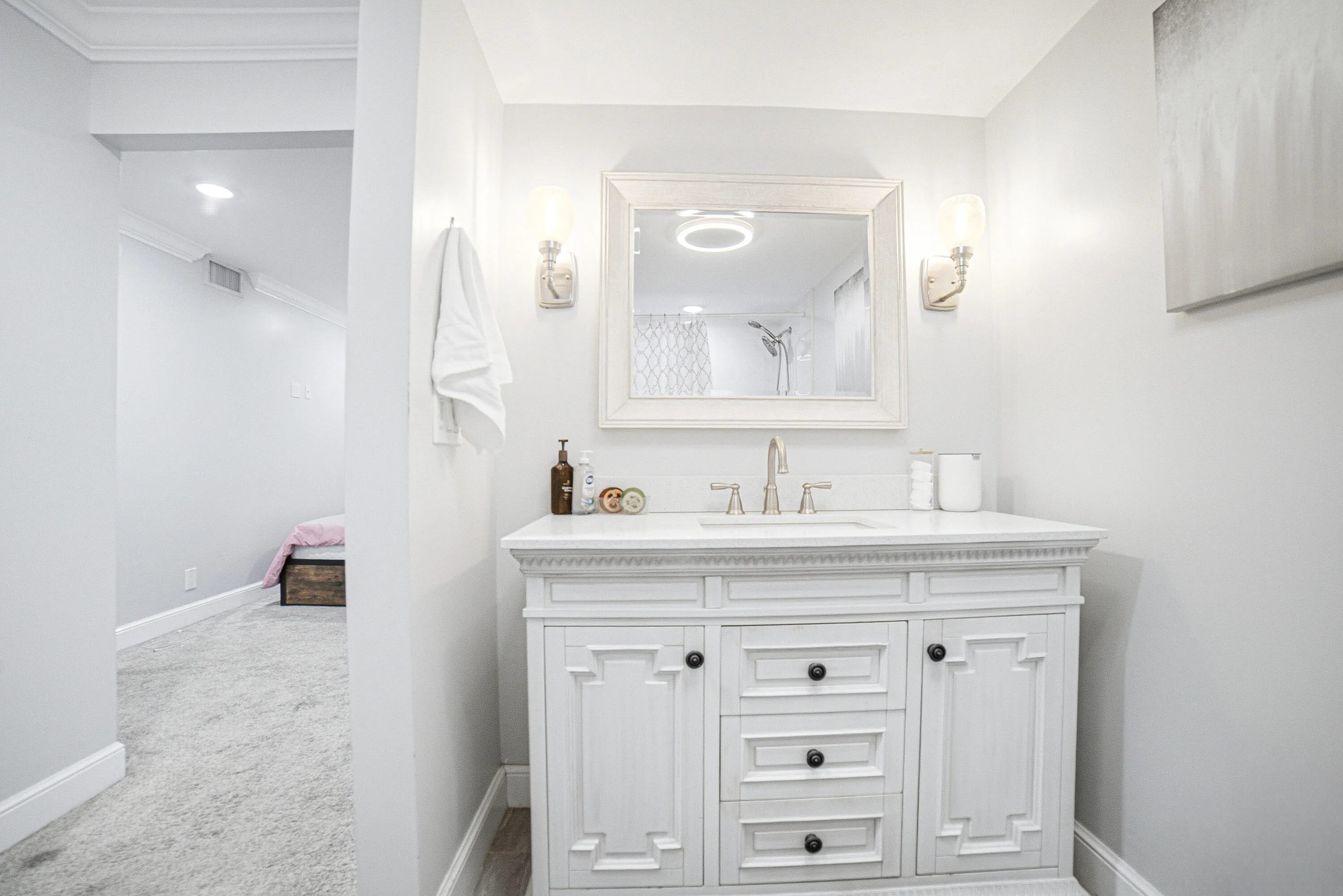 Bedroom1-Bathroom-B