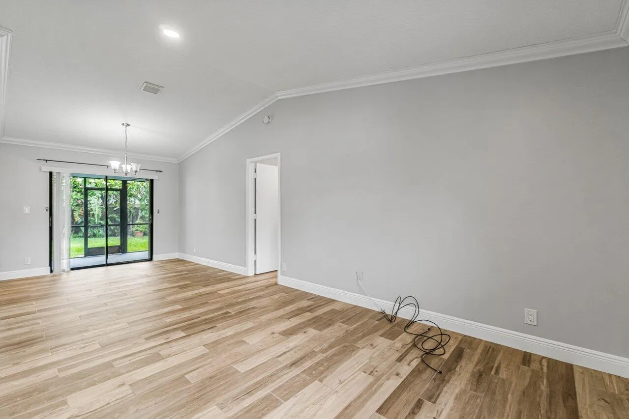 Living/Dining