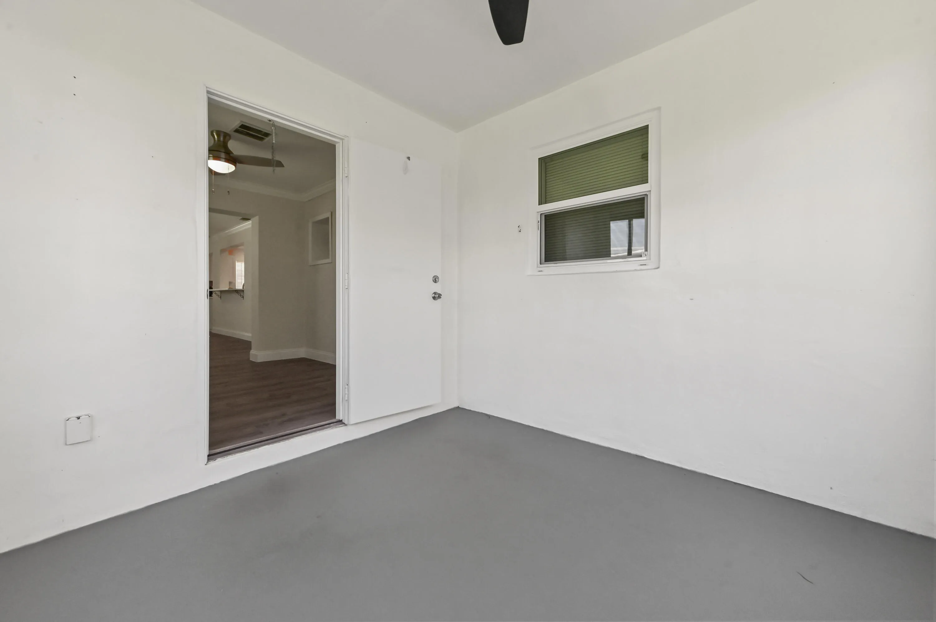 31 Patio 02