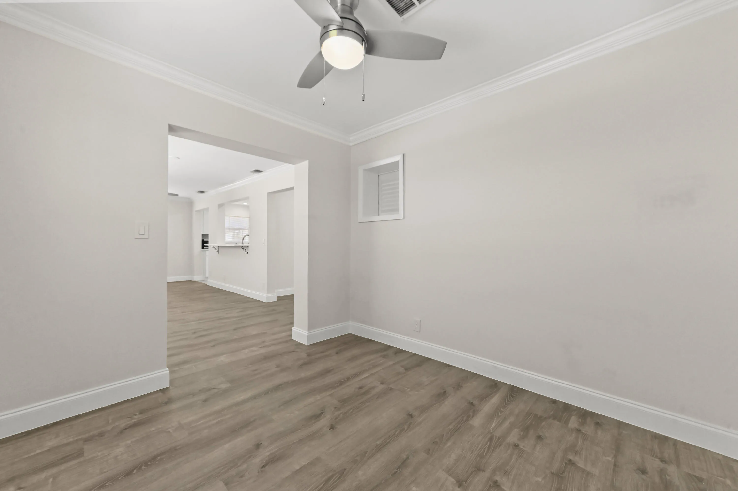 20 Bedroom 02
