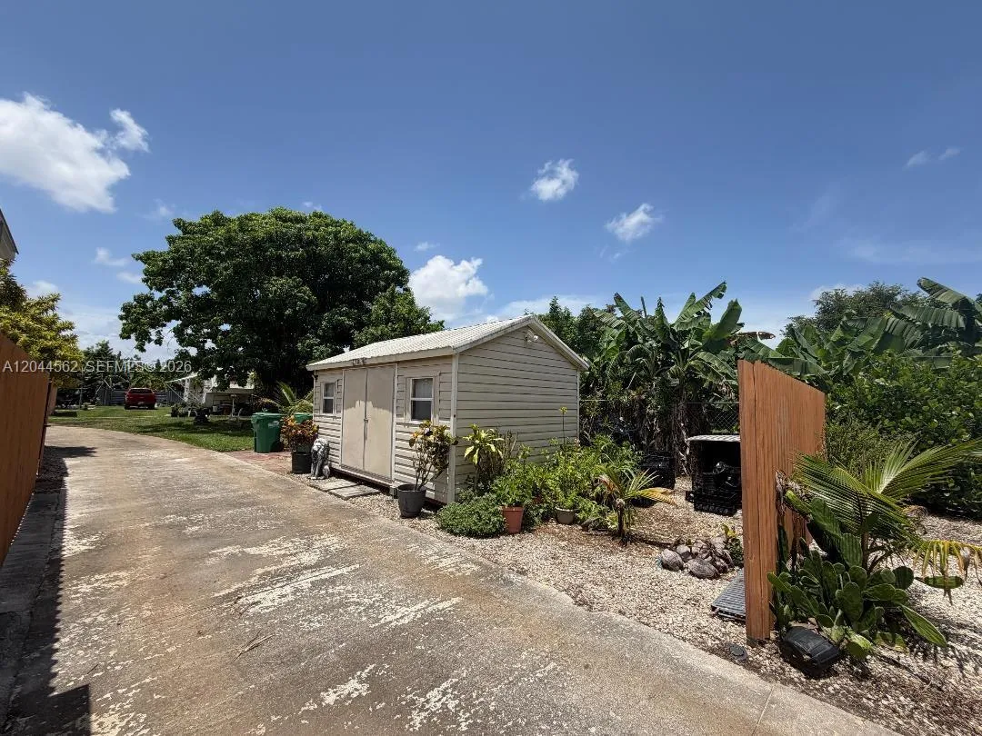 Property photo 16