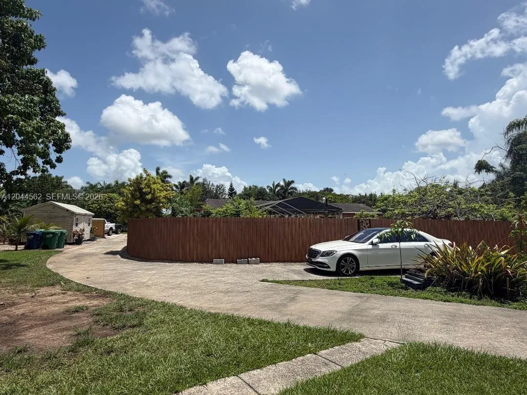 Property photo 23