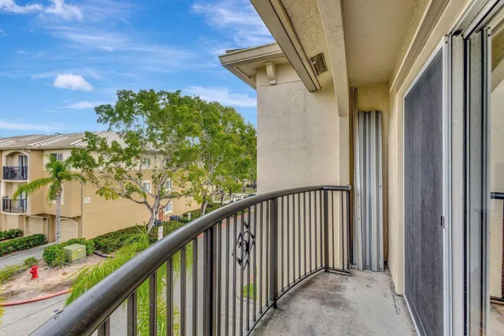 30 Balcony