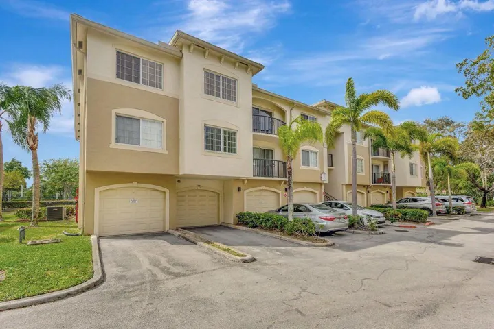 32 Building 1400