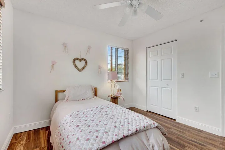 22 3rd Room