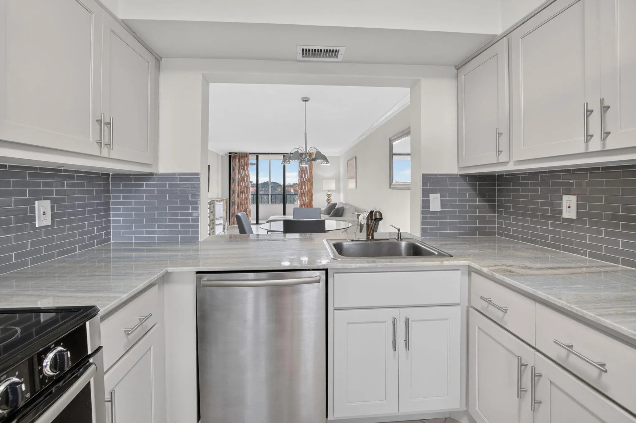 Large Opening to Great Room