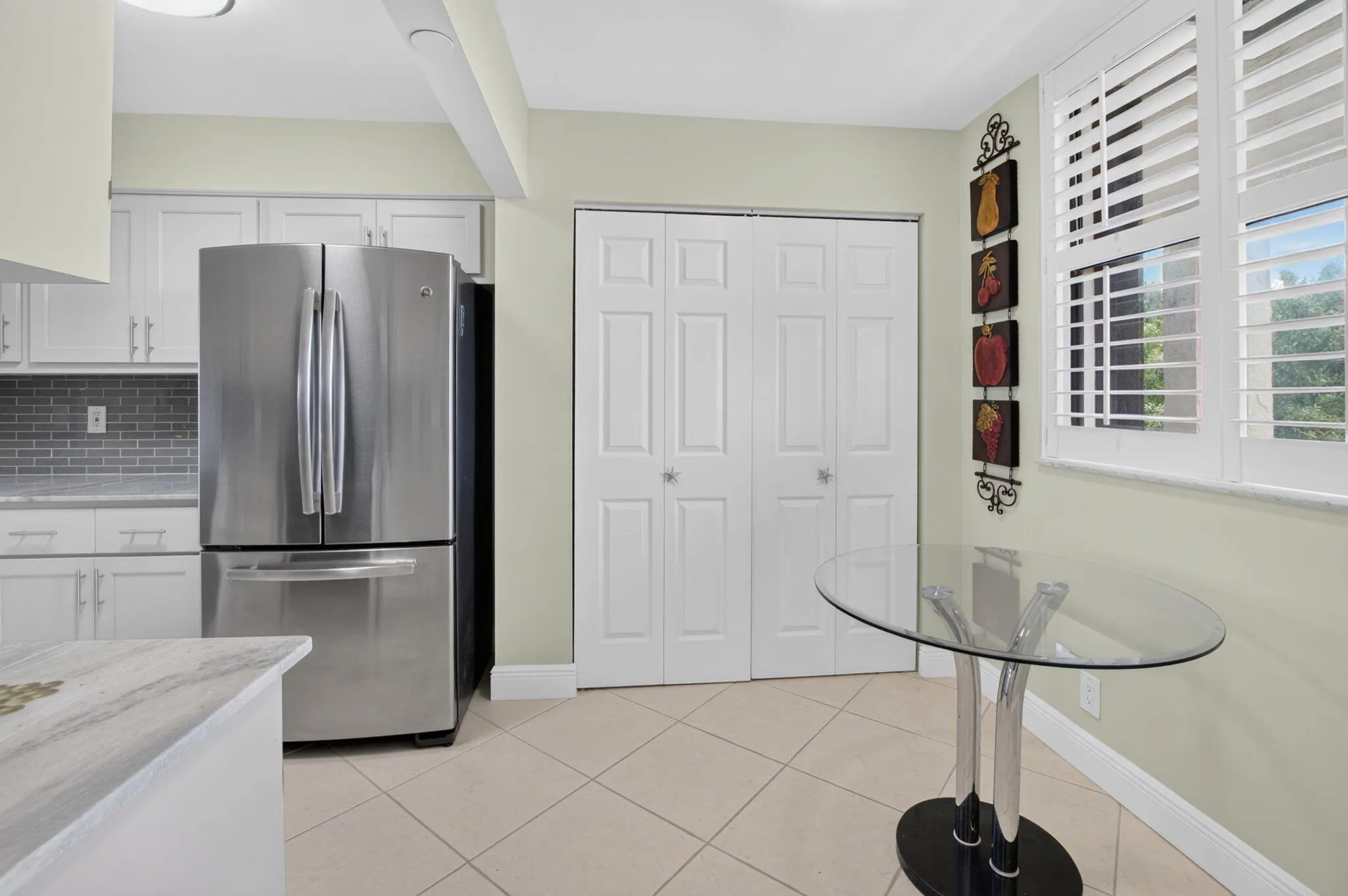 With Pantry Closet