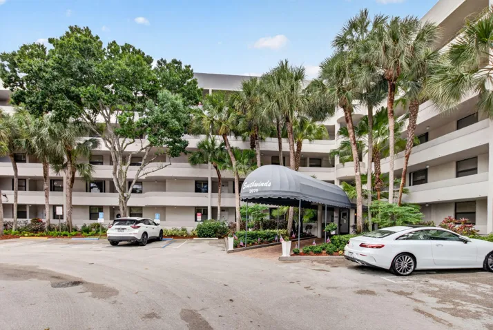 Excellent Delray Beach Location