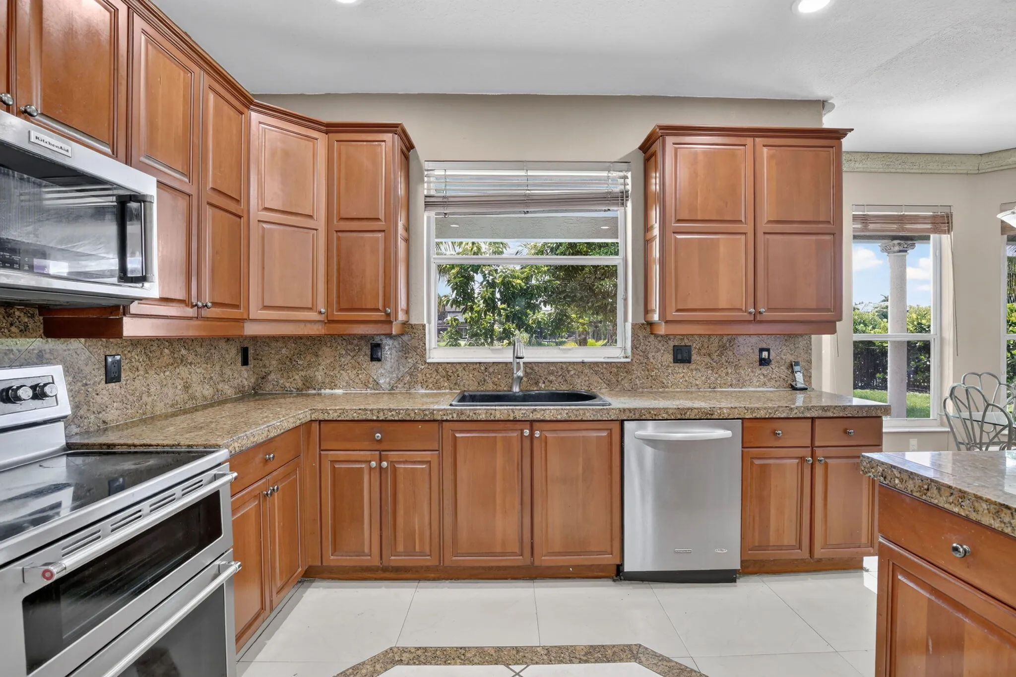 Property photo 31