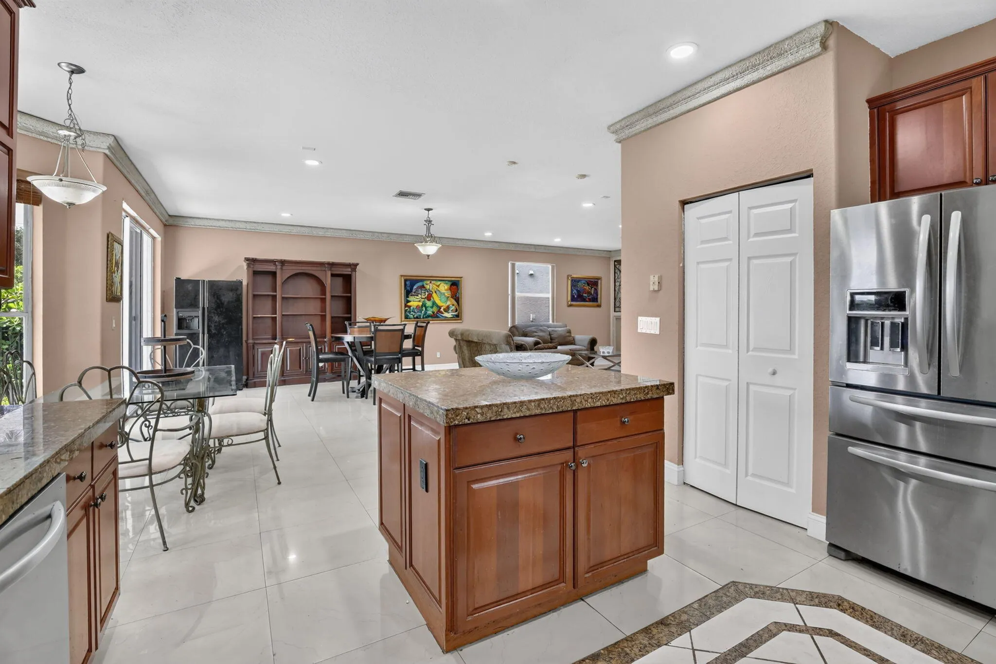 Property photo 25