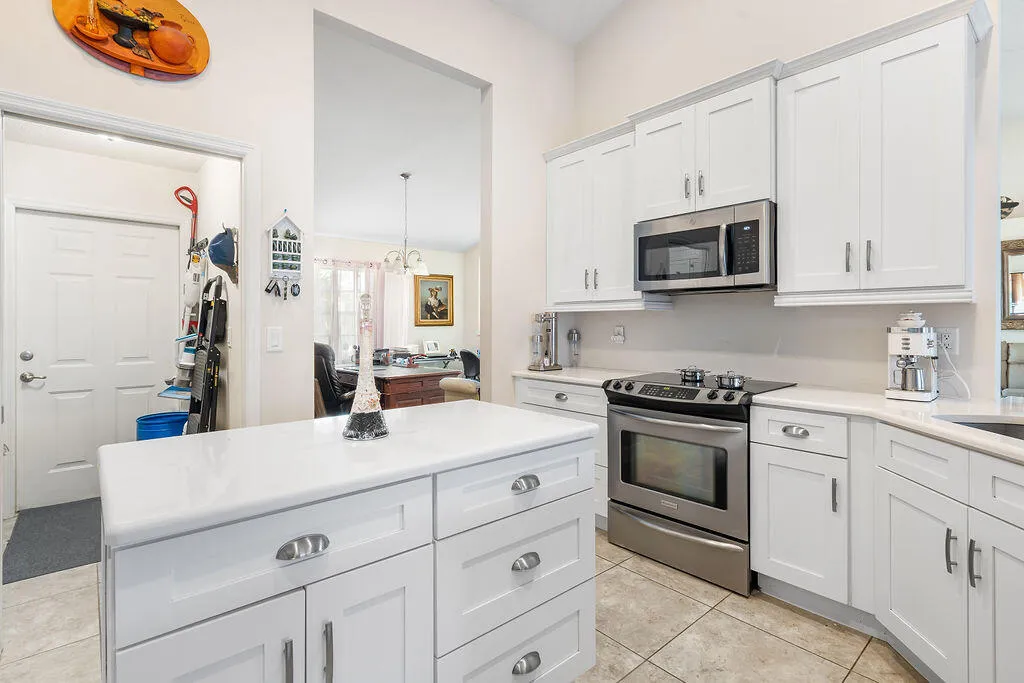 Kitchen 3