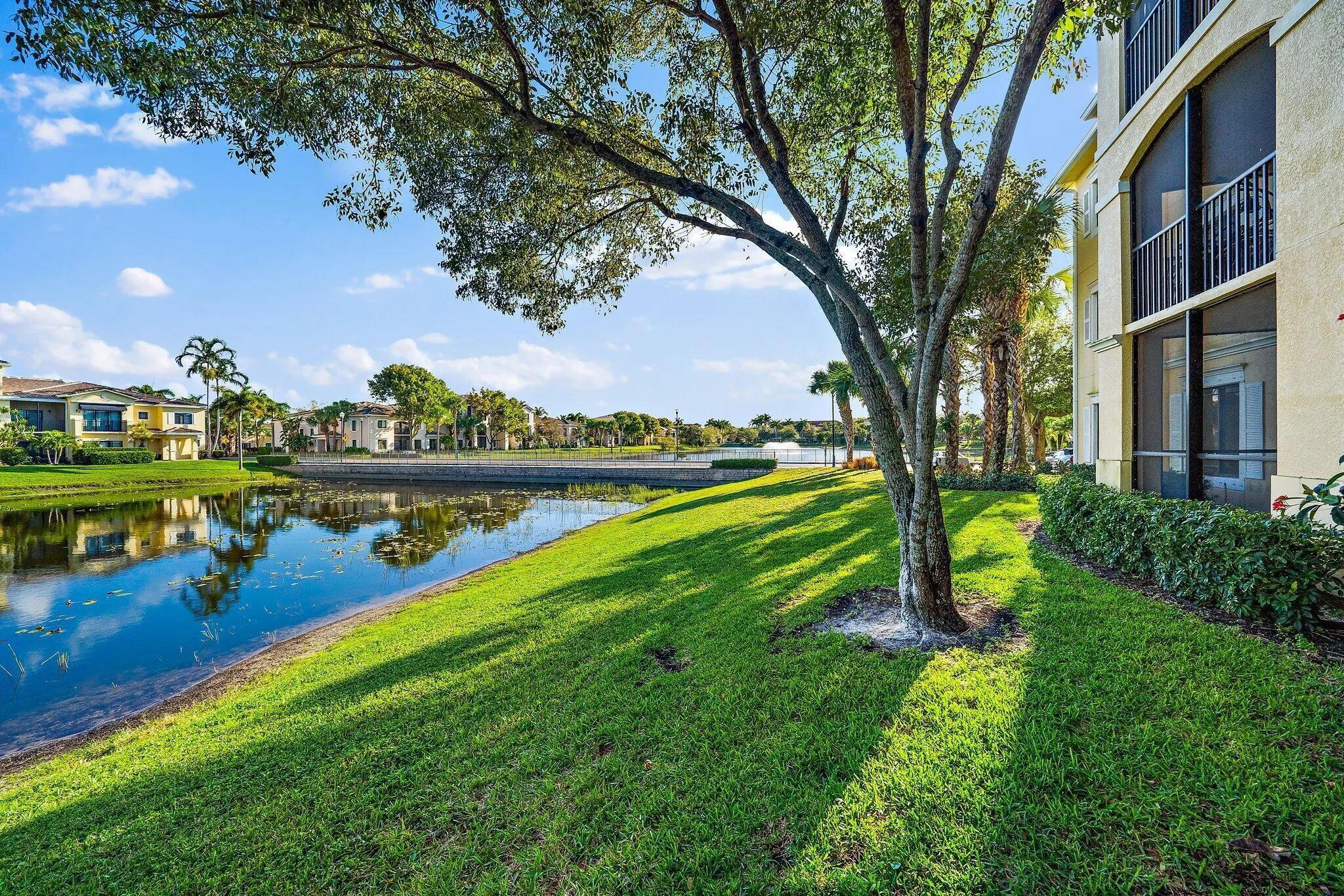 004-2725AnzioCt107-PalmBeachGardens-FL-S