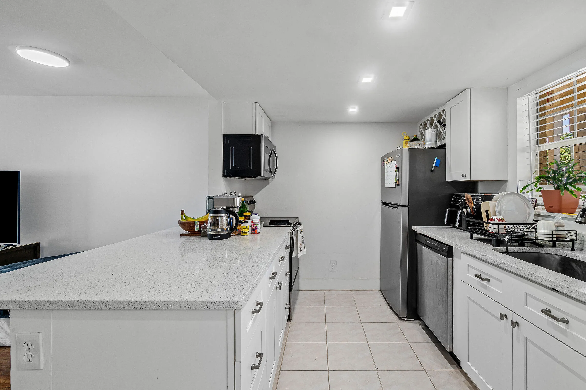 12-6283 La Costa Dr E-MLS
