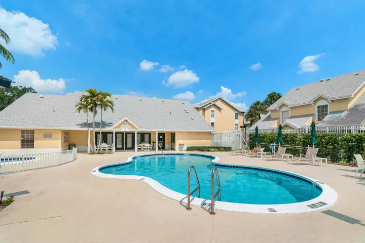 31-6283 La Costa Dr E-MLS