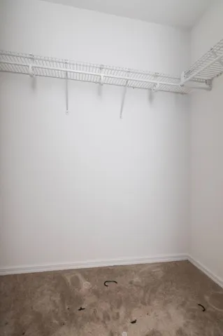 23-print-23 - closet