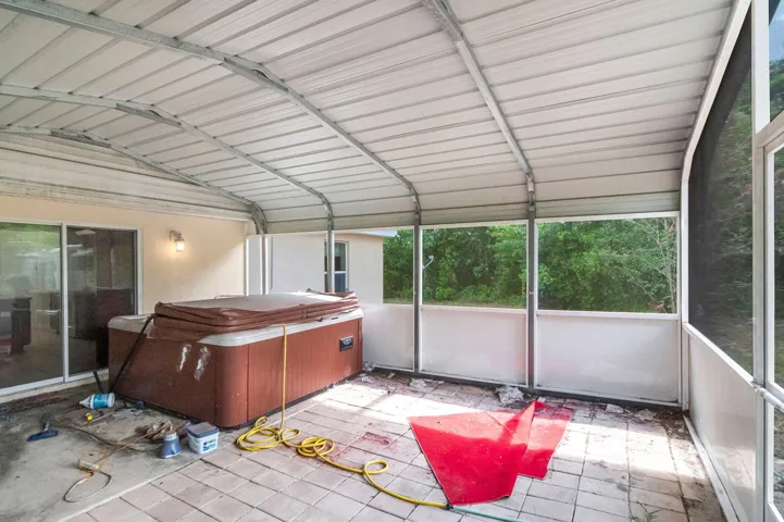 35-web-or-mls-35- patio