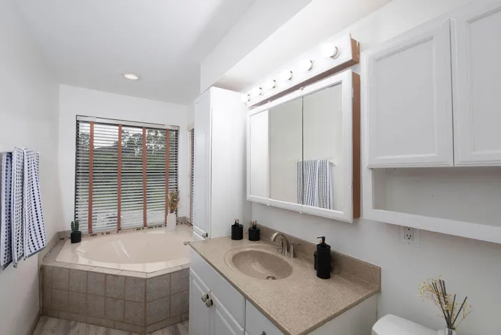 Masterbath
