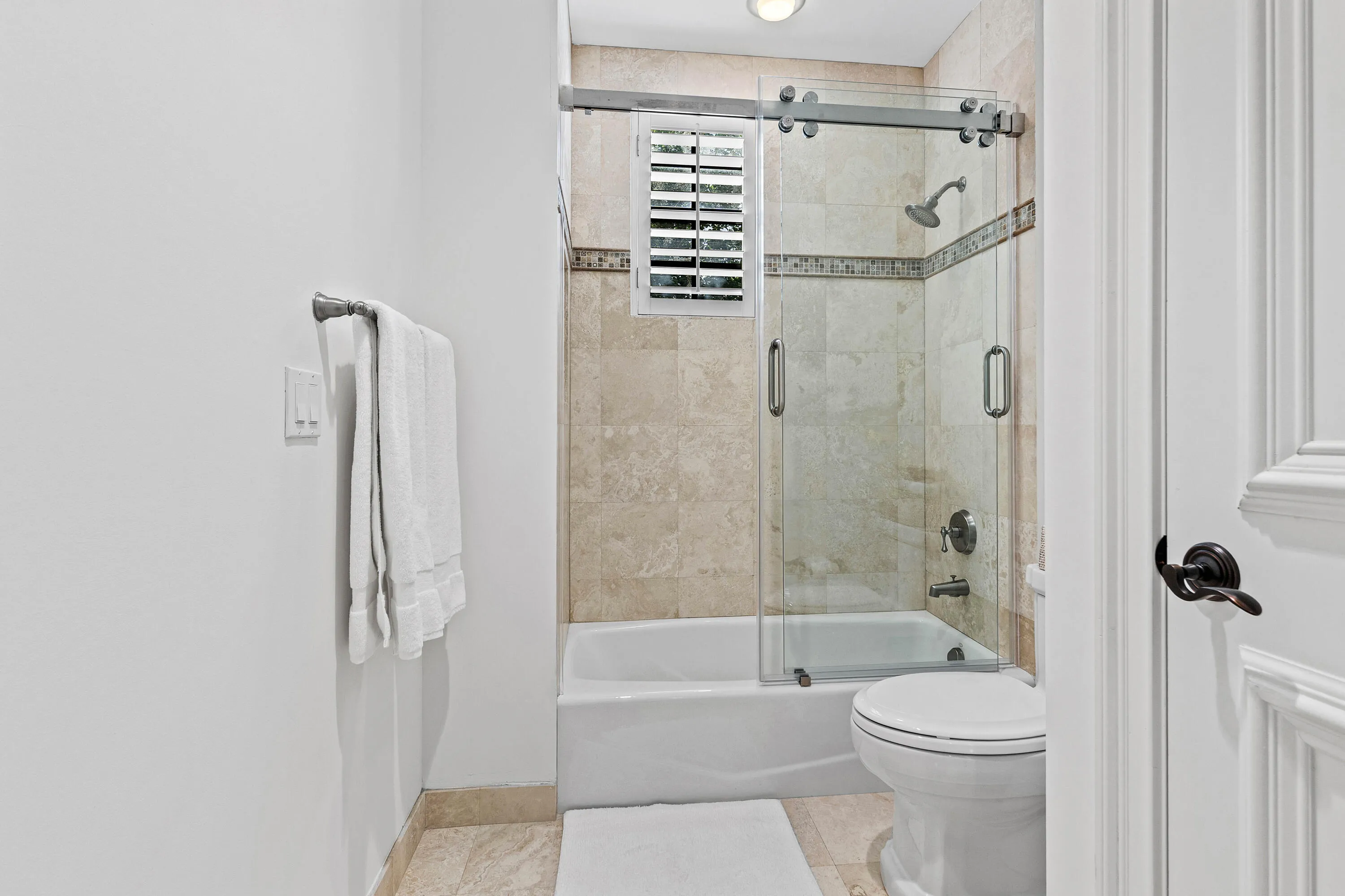 025-110GleasonStreet-203-DelrayBeach-FL-