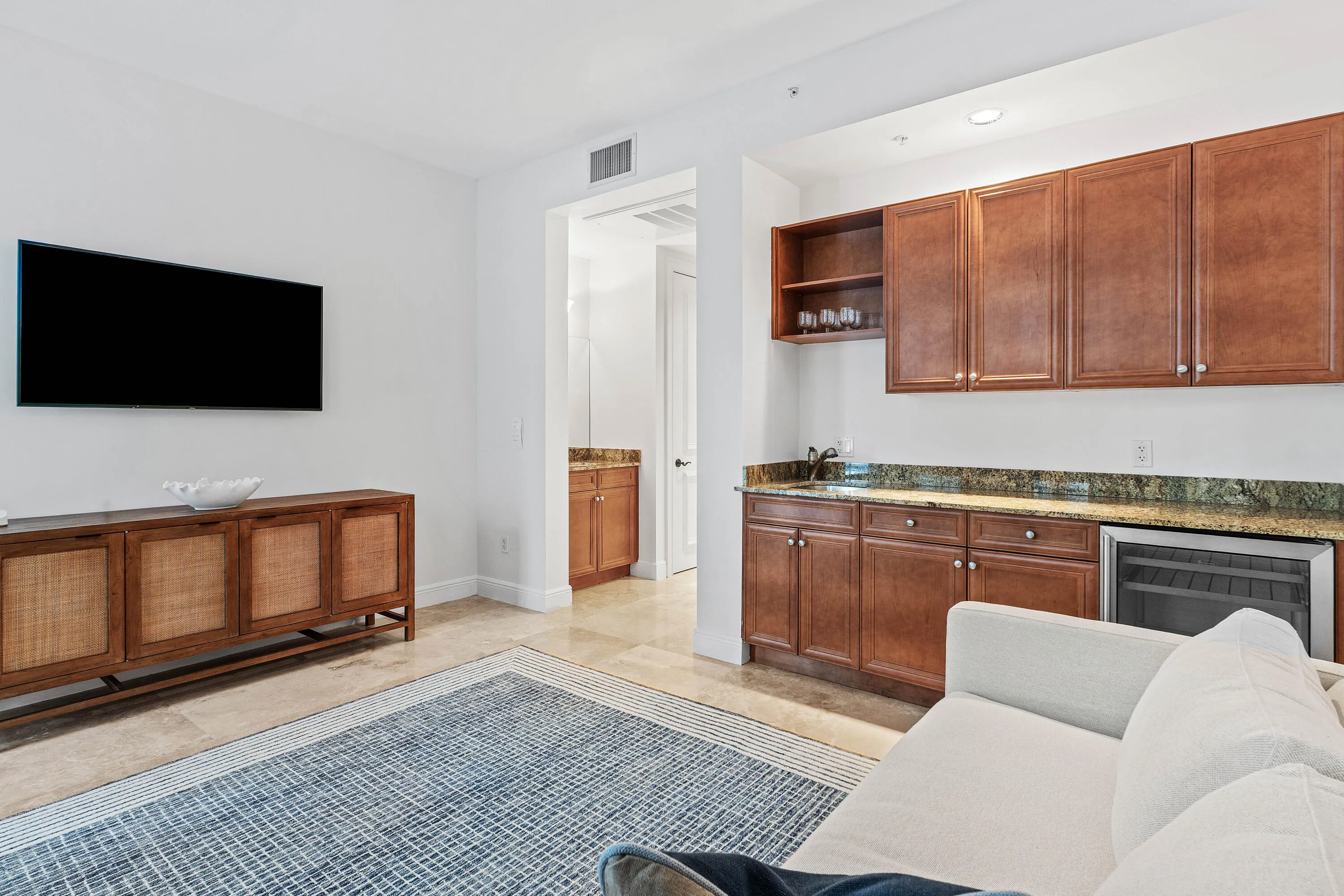 012-110GleasonStreet-203-DelrayBeach-FL-