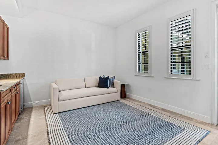 011-110GleasonStreet-203-DelrayBeach-FL-