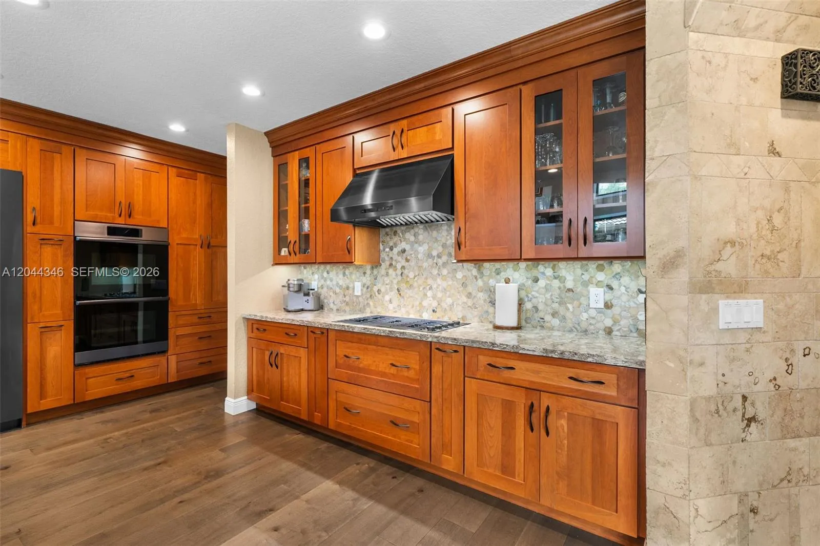 Property photo 28