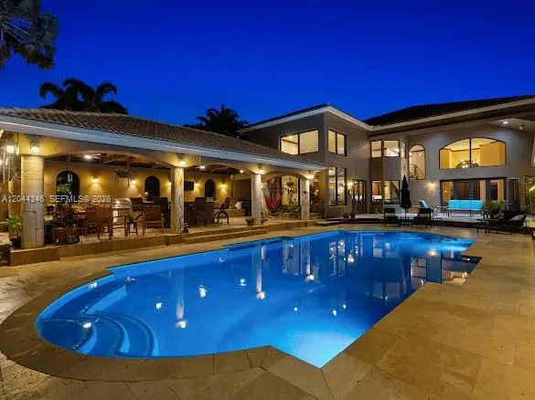 Property photo 101