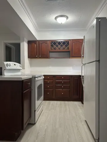 Kitchen (1)