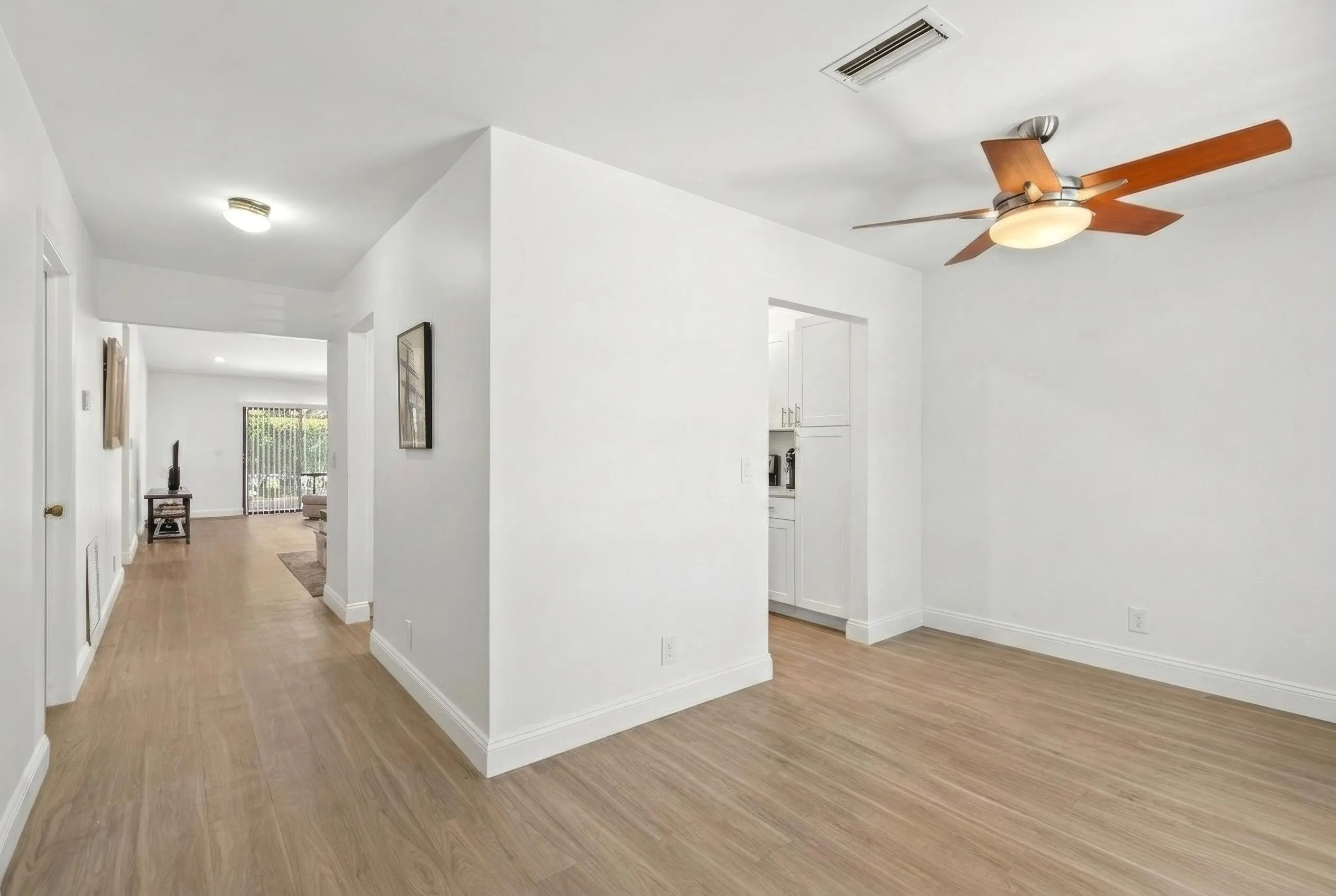 DEN / 3rd Bedroom / Office