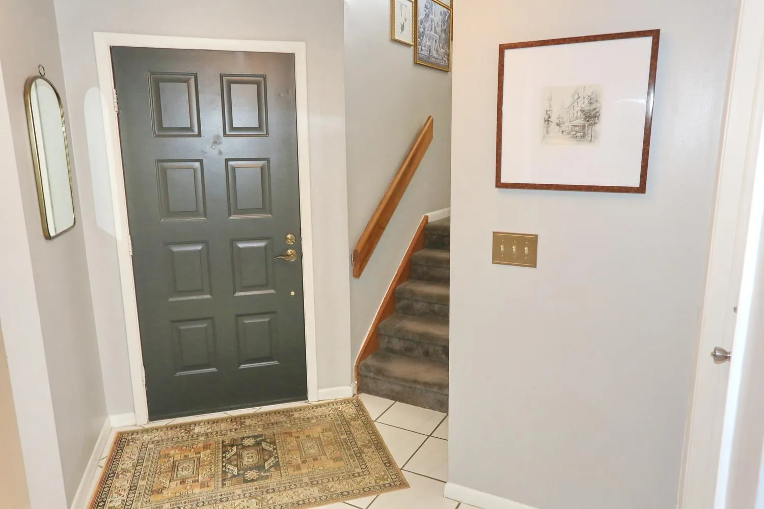 008-034-Foyer-1500x1000
