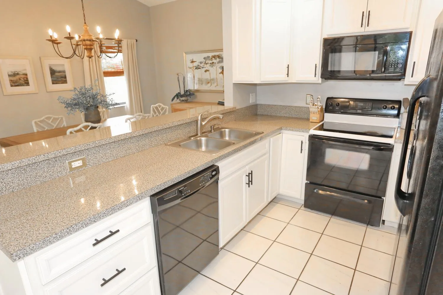 016-045-Kitchen-1500x1000