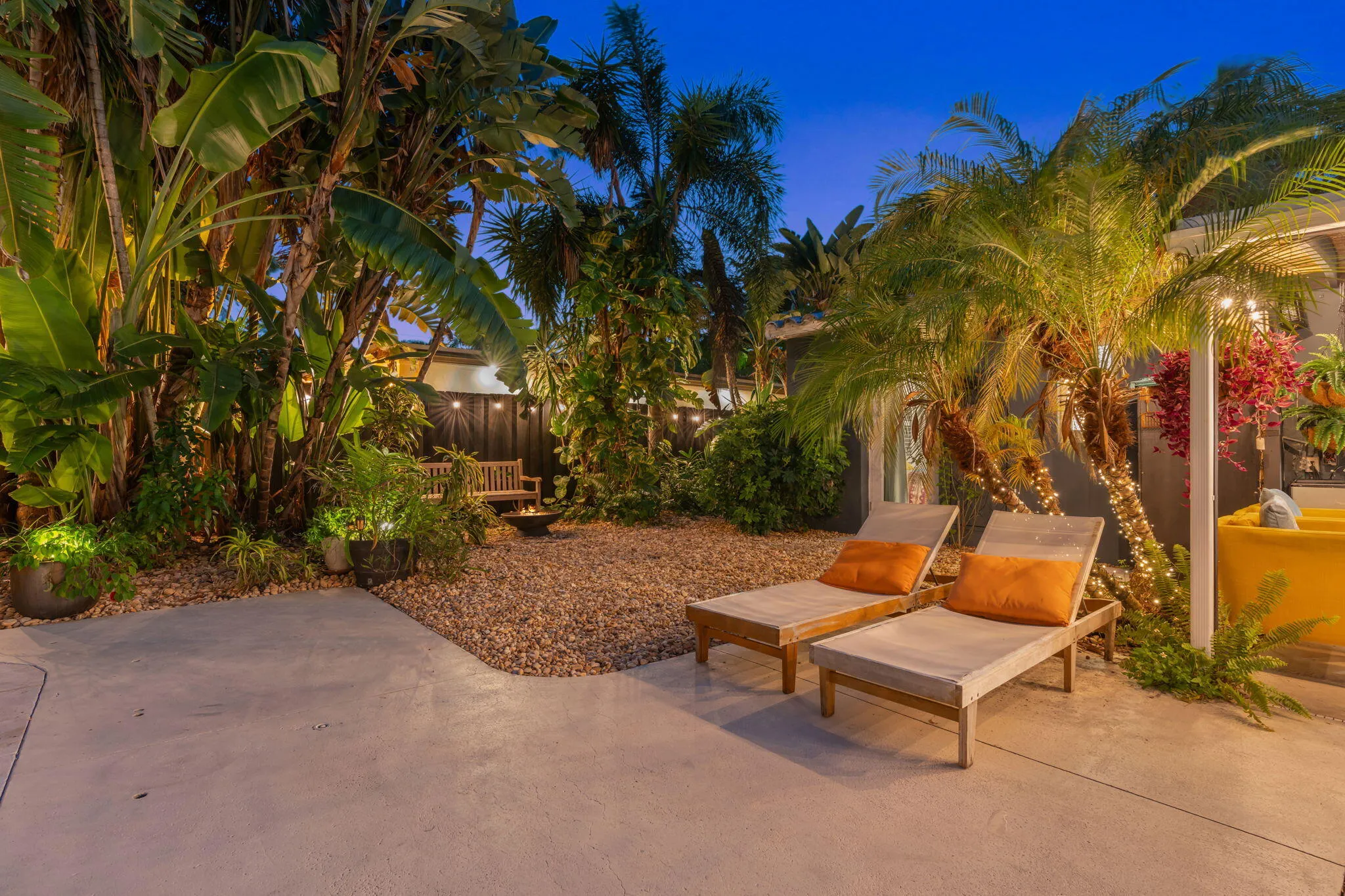 64-web-or-mls-Twilight 1522 NE 17th Terr
