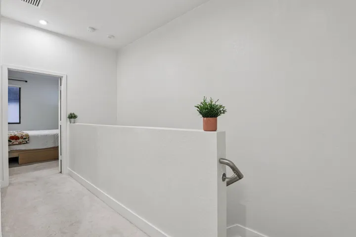 29-web-or-mls-SW 110th Ct-S0710-029