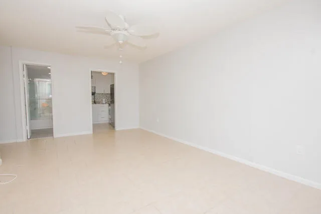 Living Dining Area