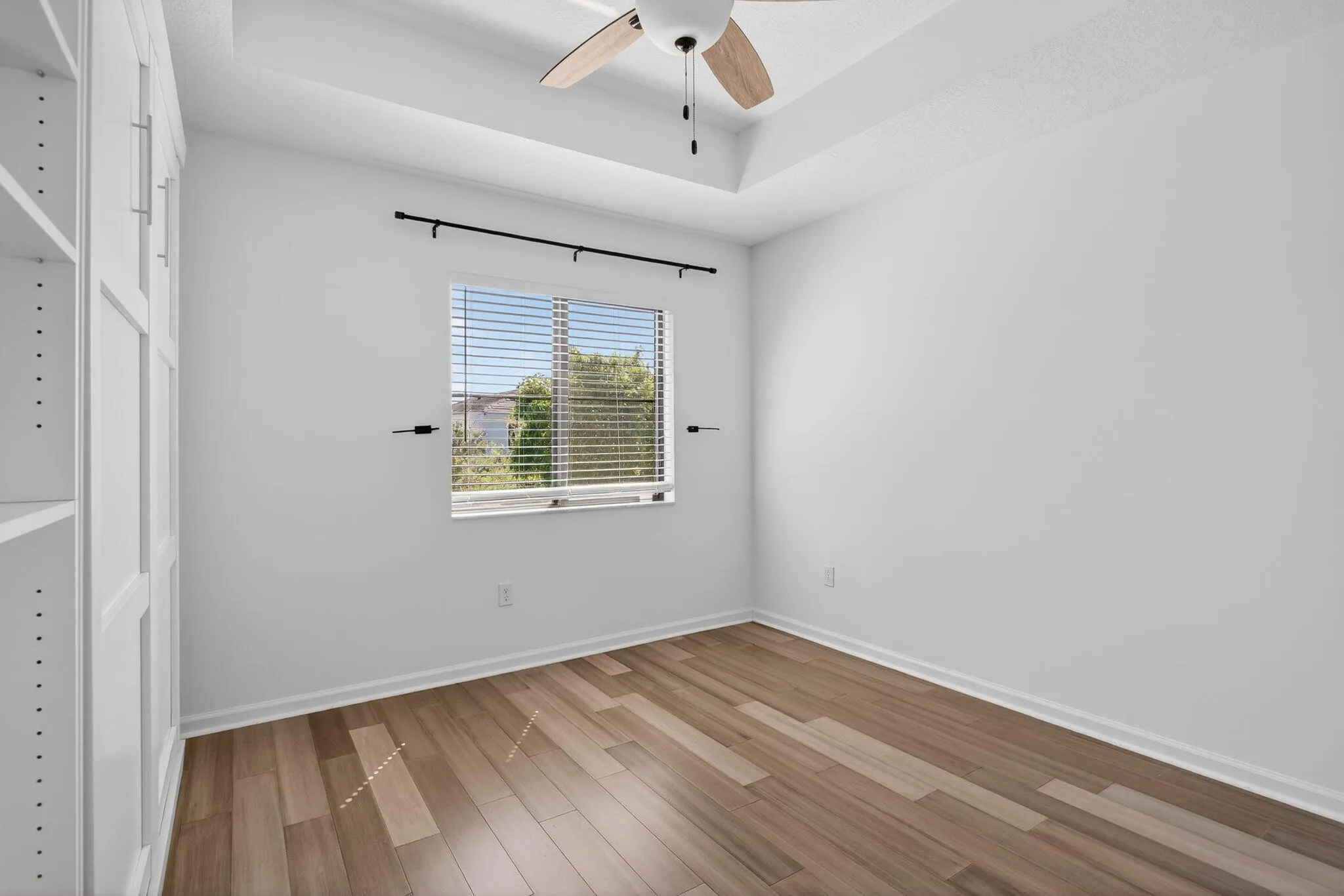 53-web-or-mls-325-6660