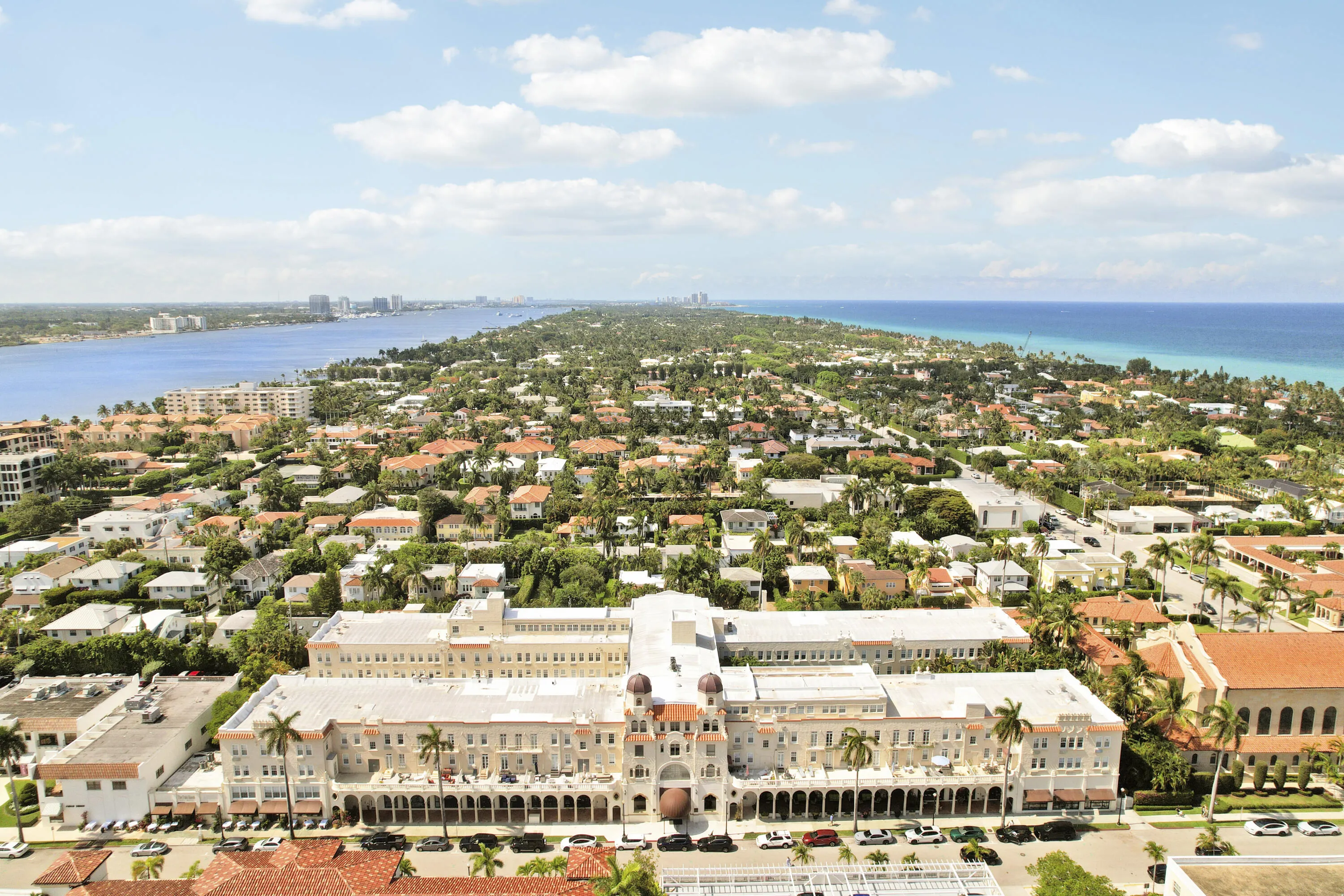 Palm Beach Hotel