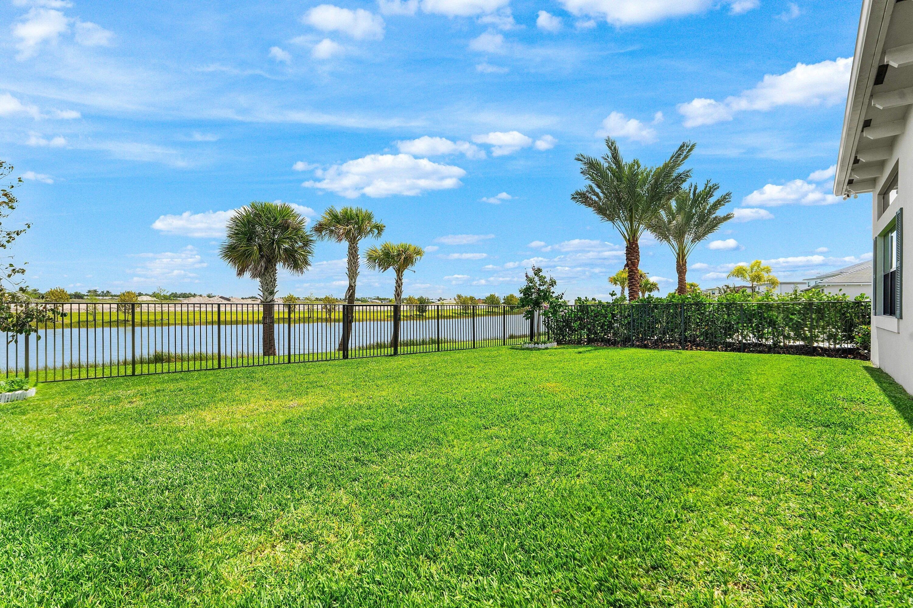 039-13207FeatheringWay-PalmBeachGardens-