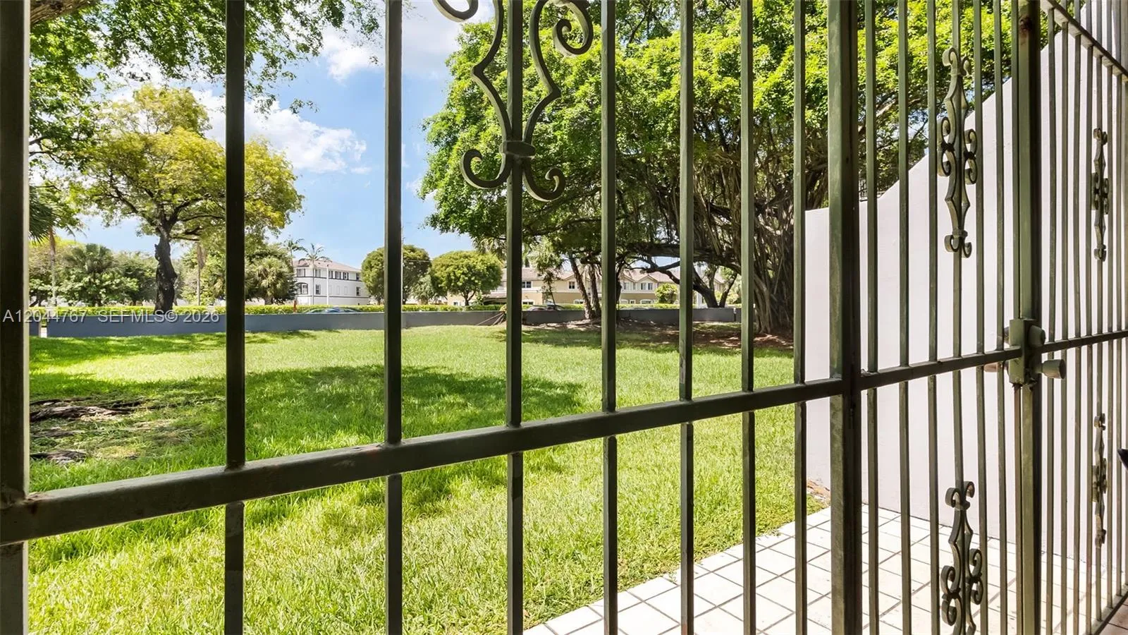 Property photo 28