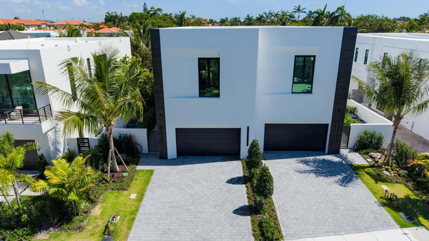 723 N Lake Ave Aerial 2
