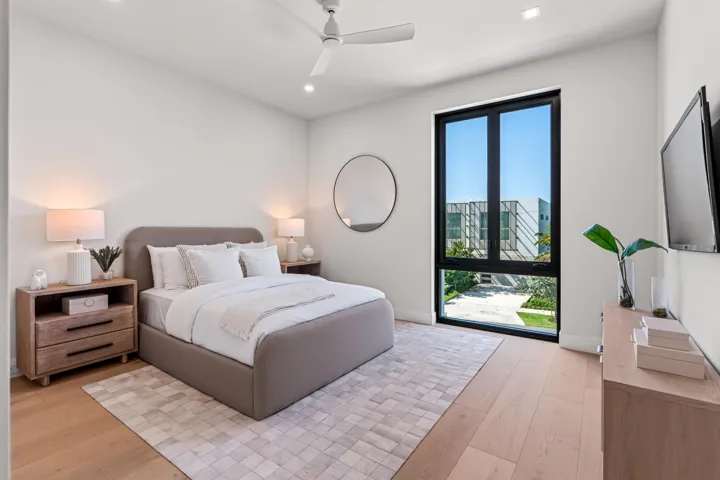 BEDROOM_1