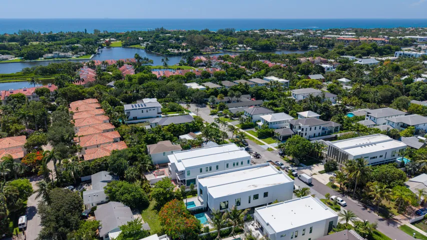 723 N Lake Ave Aerial 34